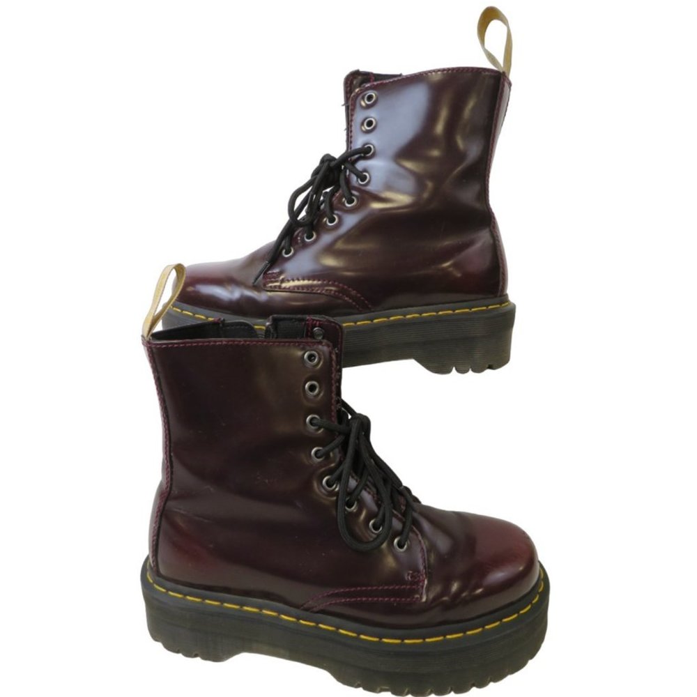 jadon dr martens red